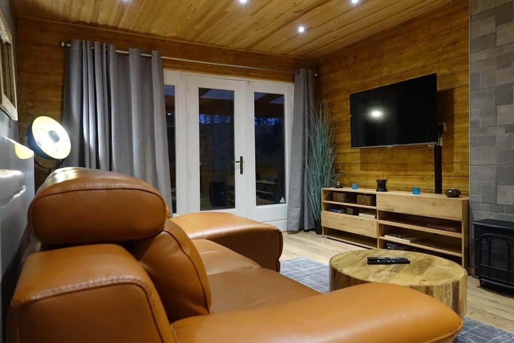 Le chalet de Hermeton Hastiere-par-dela Buitenkant foto