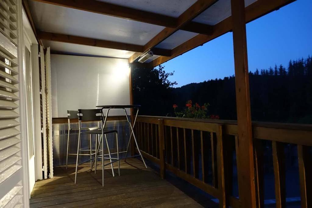 Le chalet de Hermeton Hastiere-par-dela Buitenkant foto